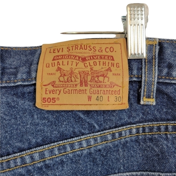 Vintage 80s Levi's 505 Made in USA Dark Pebble Wash Straight Leg Relaxed Jeans - Picture 5 of 8